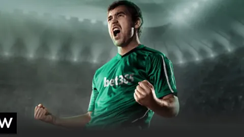 维尔茨助攻困境揭秘：埃基蒂克射术不足或成关键因素